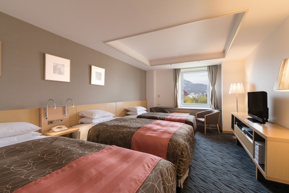 スーペリア ラージ トリプルルーム 禁煙 | 札幌パークホテル