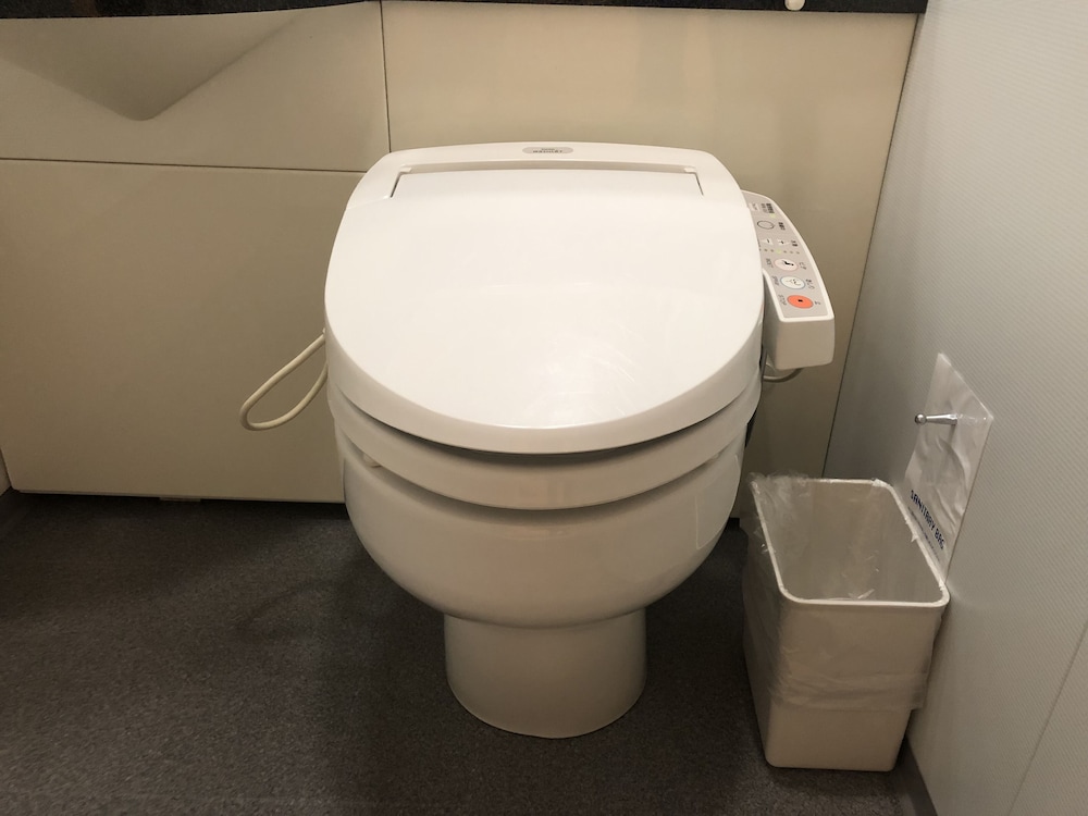 スタンダード ダブル ルーム(喫煙) バスルーム2 | ダイワロイネットホテル 岡山駅前