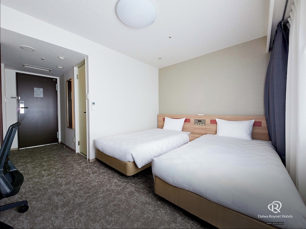 ツインルーム 禁煙 客室1 | ダイワロイネットホテル四ツ橋