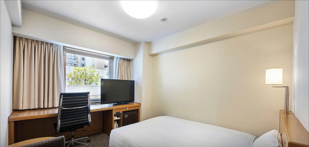スタンダード ダブルルーム 禁煙 | ダイワロイネットホテル神戸三宮