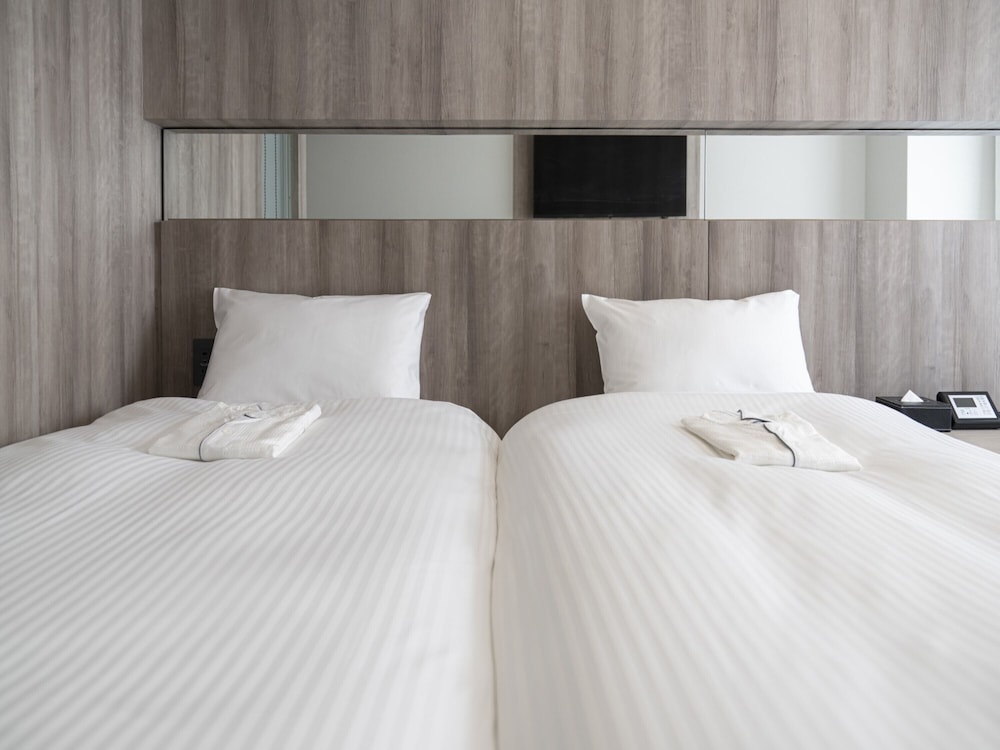 プレミア トリプルルーム  禁煙 (20㎡, ベッド3台) 客室1 | ホテルブライトンシティ大阪北浜