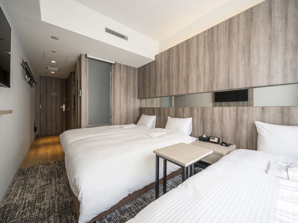 プレミア トリプルルーム  禁煙 (20㎡, ベッド3台) 客室2 | ホテルブライトンシティ大阪北浜