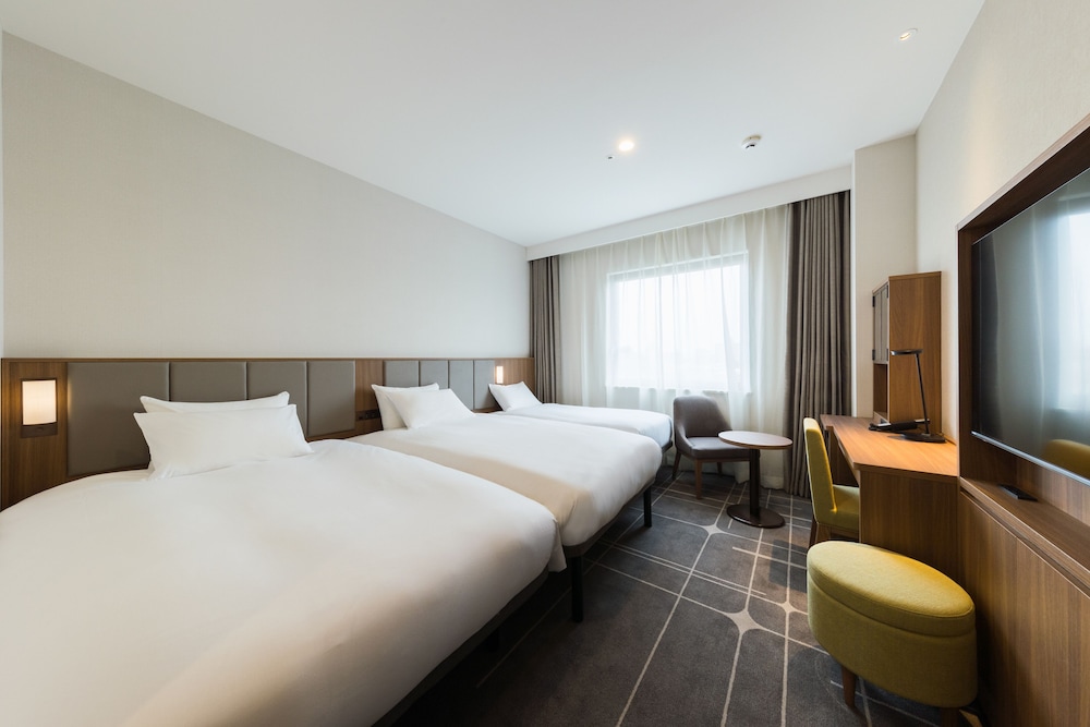 トリプルルーム 3 ベッドルーム 禁煙(シングルベッド 2 台(120x195)およびシングル引き出し式ベッド 1 台(85x177)) | JR 東日本ホテルメッツ目白