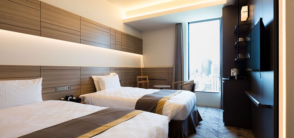 スーペリアラージツインルーム 禁煙 客室2 | 日本青年館ホテル