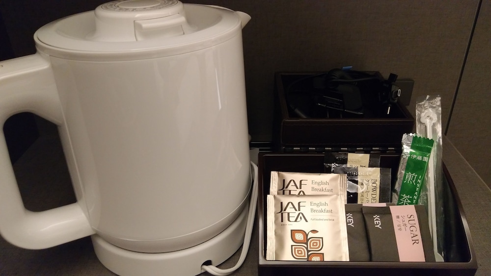 スーペリアラージツインルーム 禁煙 コーヒー / コーヒーメーカー0 | 日本青年館ホテル