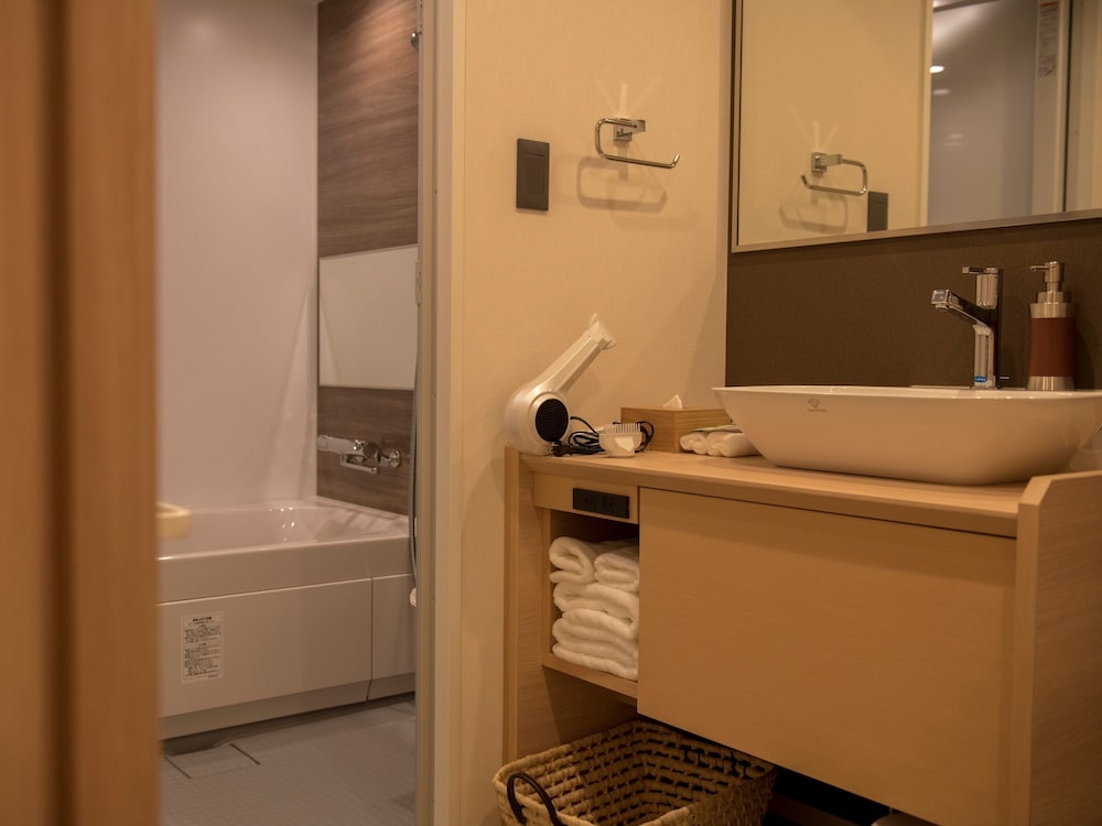 ダブルルーム テラス バスルーム0 | 雨庵 金沢