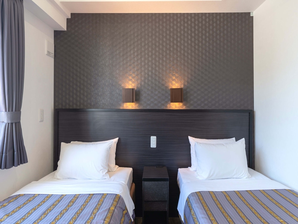 ツインルーム | ホテルコザ