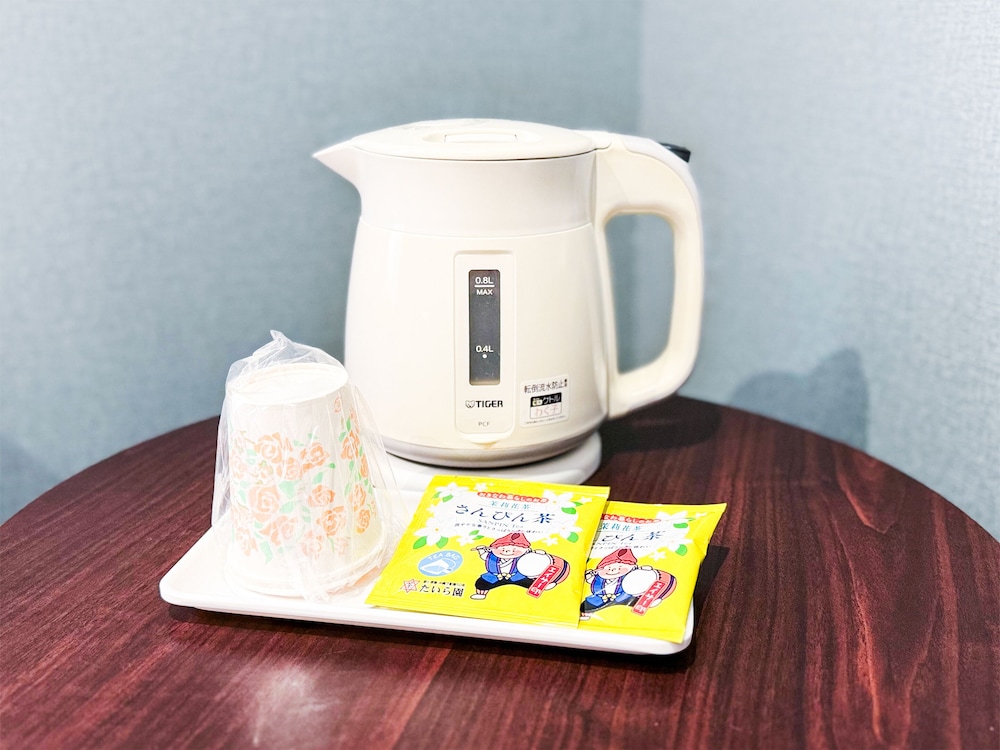 セミダブルルーム 客室3 | ホテルコザ