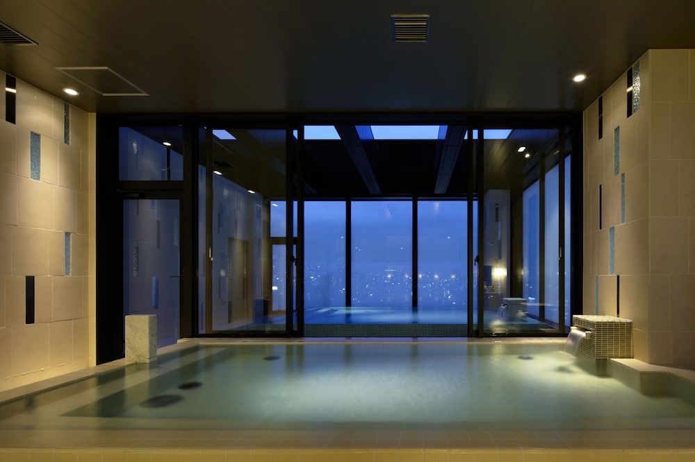 エグゼクティブツインルーム　ソファーベッド付 禁煙 バスルーム2 | カンデオホテルズ東京六本木