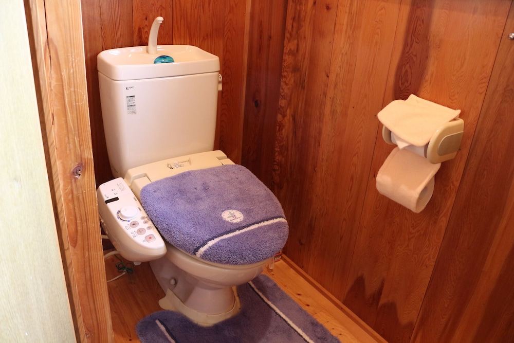 ファミリー ルーム 客室の設備とサービス0 | コテージ 屋久杉の家