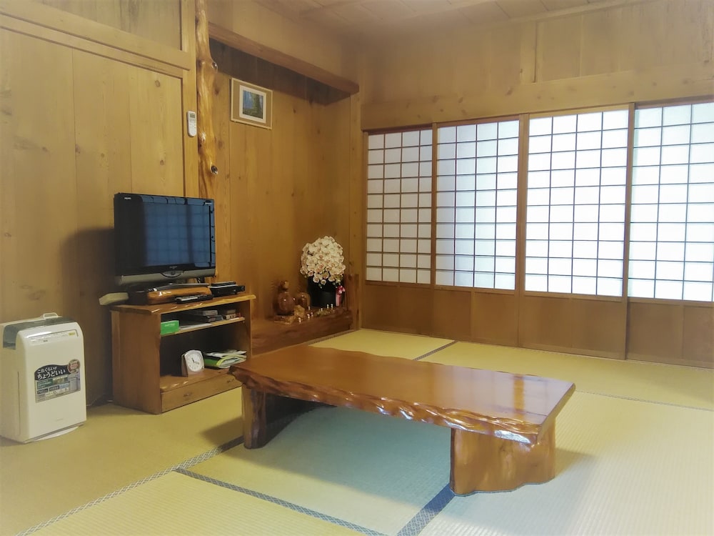 ファミリー ルーム | コテージ 屋久杉の家