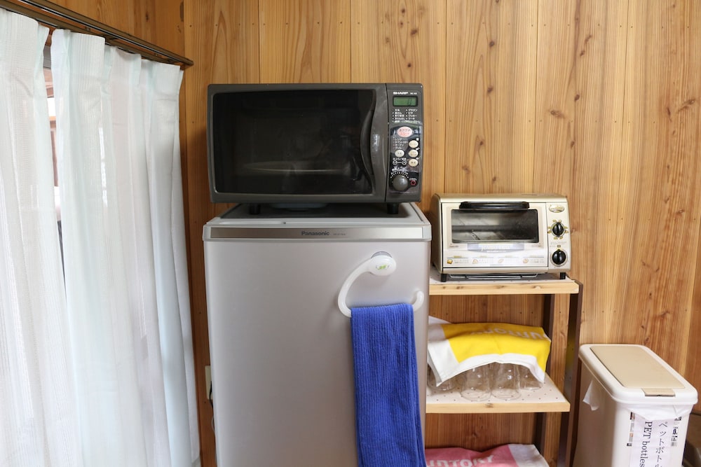 ファミリー ルーム 共用キッチン0 | コテージ 屋久杉の家