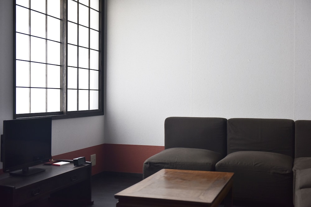 一棟貸し町家 リビング エリア1 | しばし 梅屋町