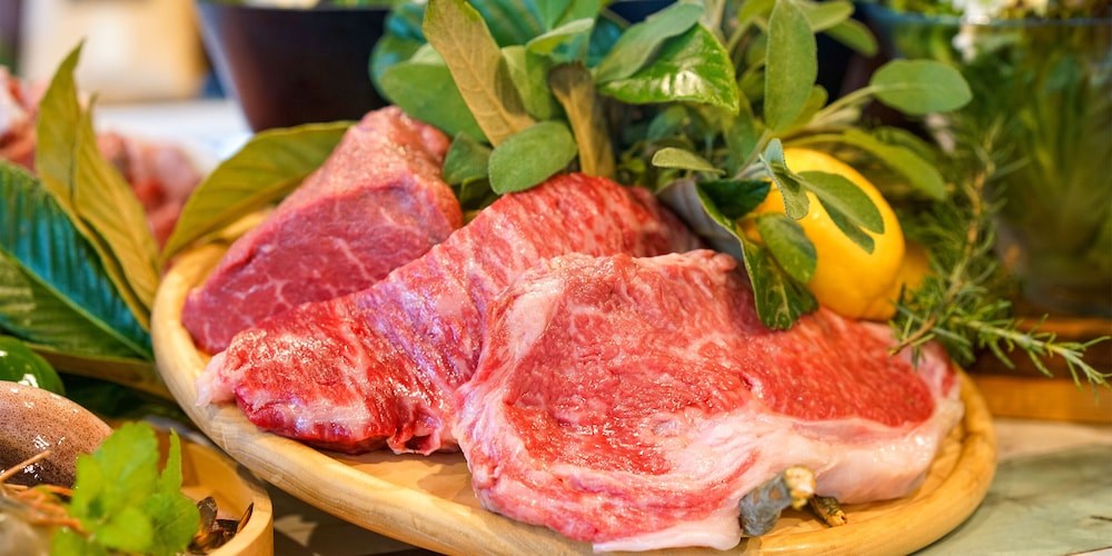 レストラン1 | コテージ & ペンション NANJA MONJA