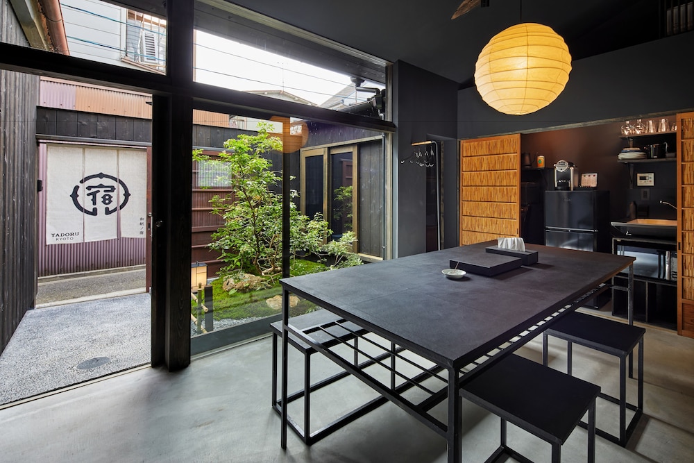 半露天風呂付き客室 専用キッチン0 | 宿ル KYOTO HANARE 和紙ノ宿