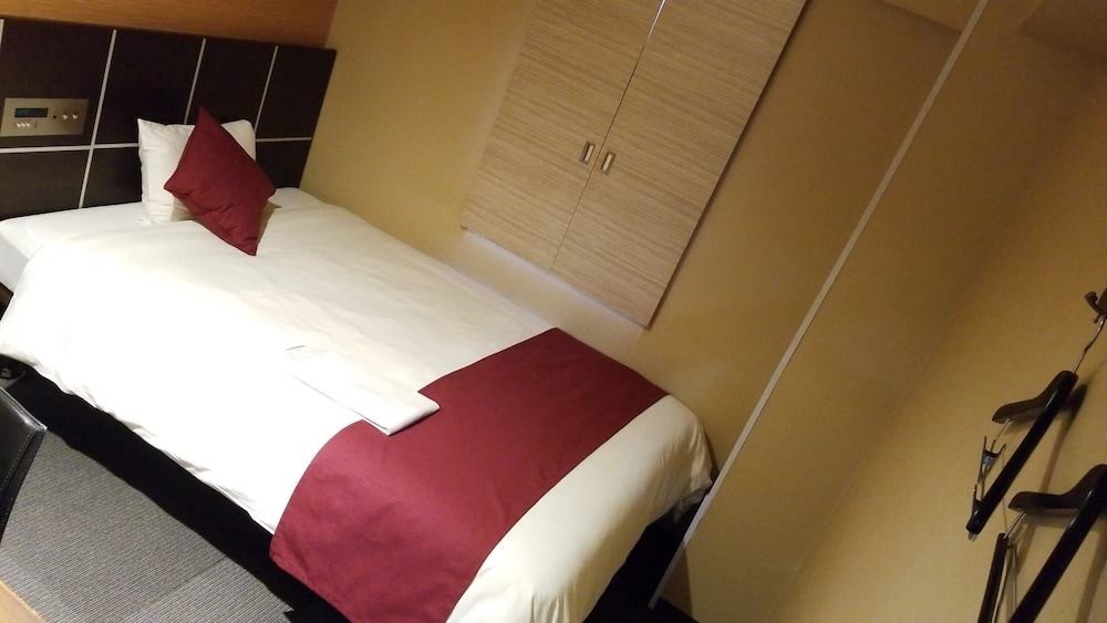 客室1 | マイホテル岡崎