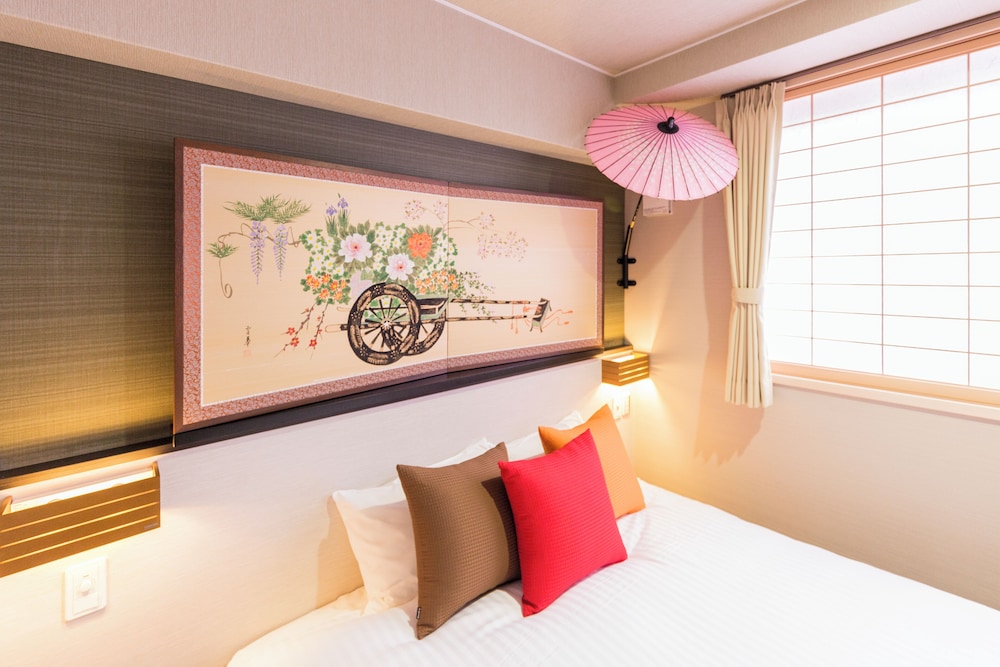 スーペリア ダブルルーム 禁煙 客室7 | 京都イン ギオン