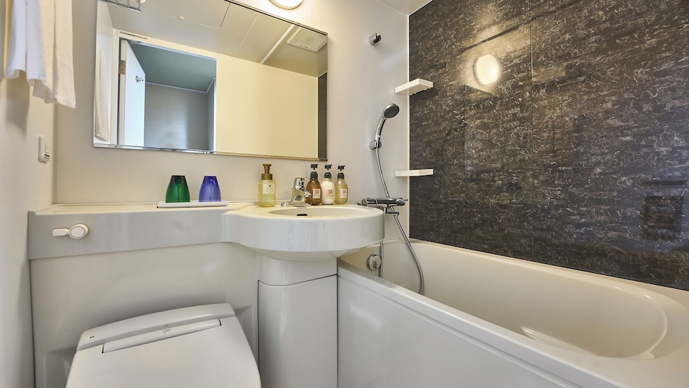 スーペリア ダブルルーム 禁煙 バスルーム2 | 京都イン ギオン