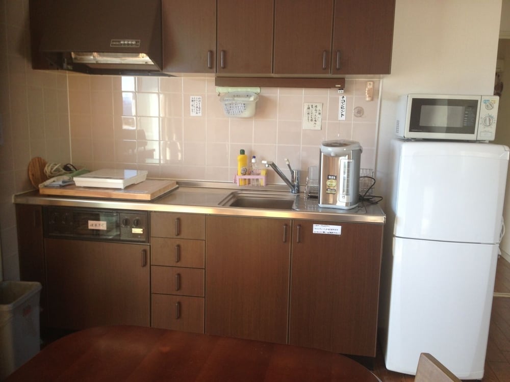 和洋室アパートメントC (6畳和室 16畳リビング502室 / ペット同宿不可) 専用キッチン2 | 富士御殿場コンドミニアムTANNPOPO