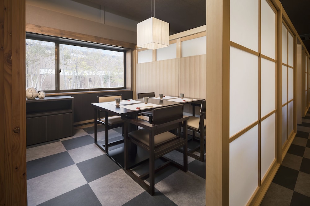 レストラン1 | 星野リゾート 界 アルプス