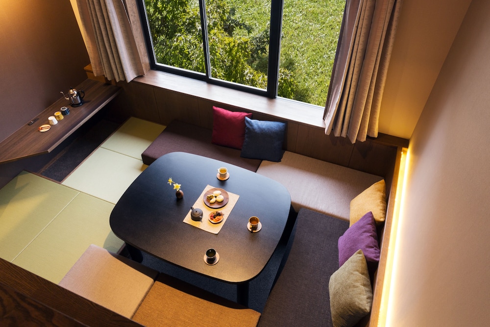 客室1 | 星野リゾート 界 アルプス