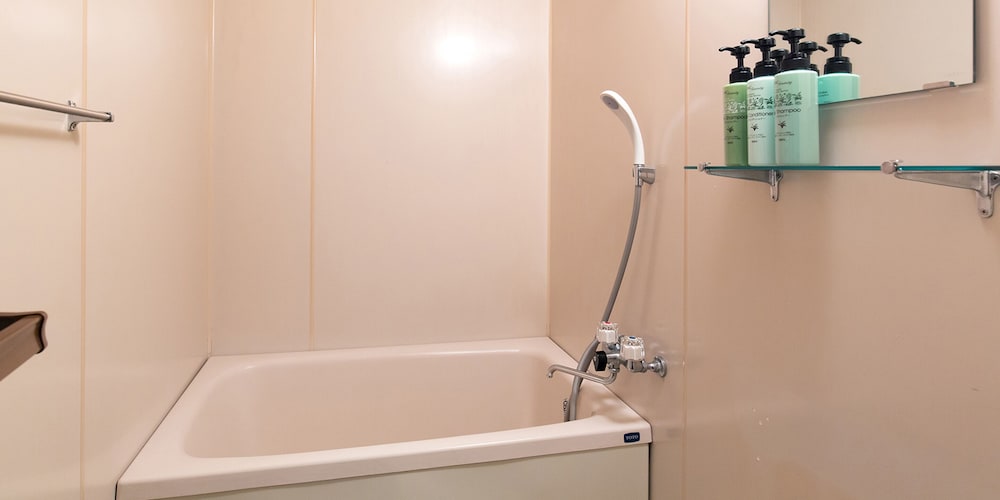 和室【花】リバービュー・ユニットバスorアウトバス 禁煙 バスルーム0 | かがり吉祥亭