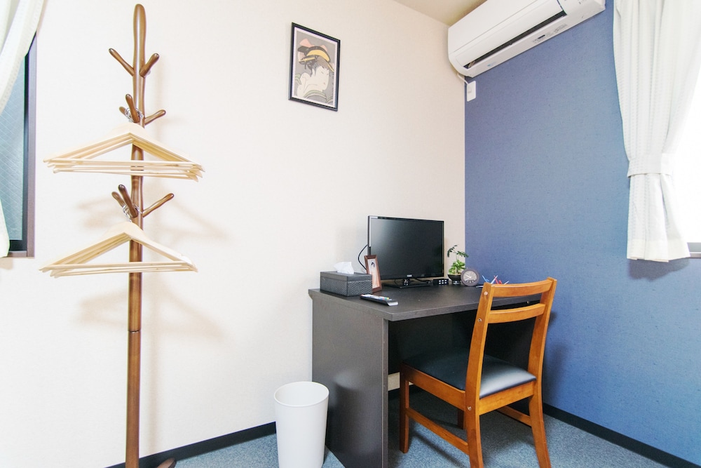 プレミアム アパートメント ベッド (複数台) 室内のビジネス センター0 | Stay SAKURA Kyoto 東寺南 II