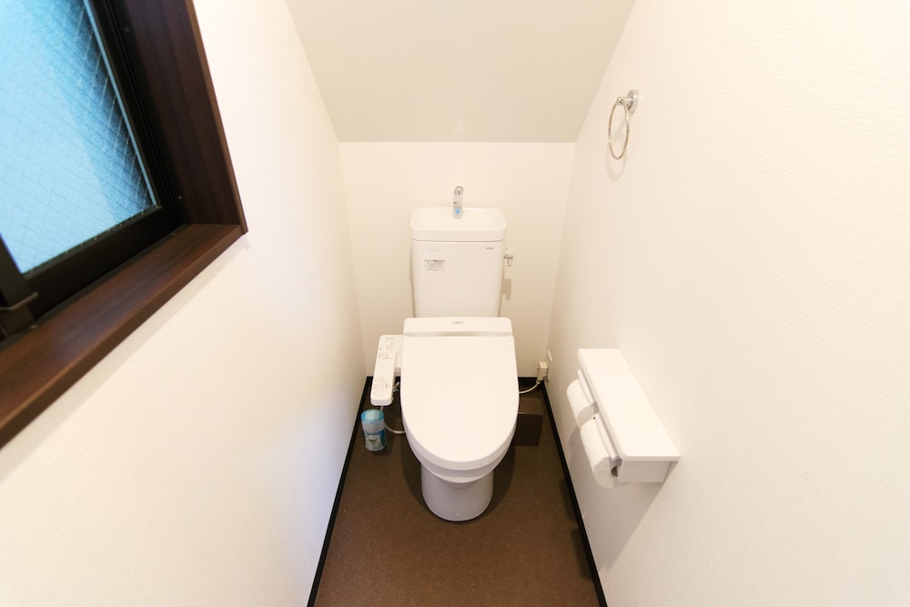 メゾネットアパートメント1F バスルーム0 | Stay SAKURA Kyoto 東寺南 II