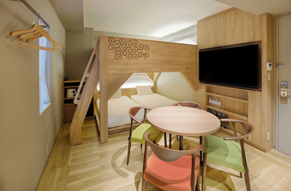 ファミリーコンフォート with Bunk Bed | からくさホテル札幌