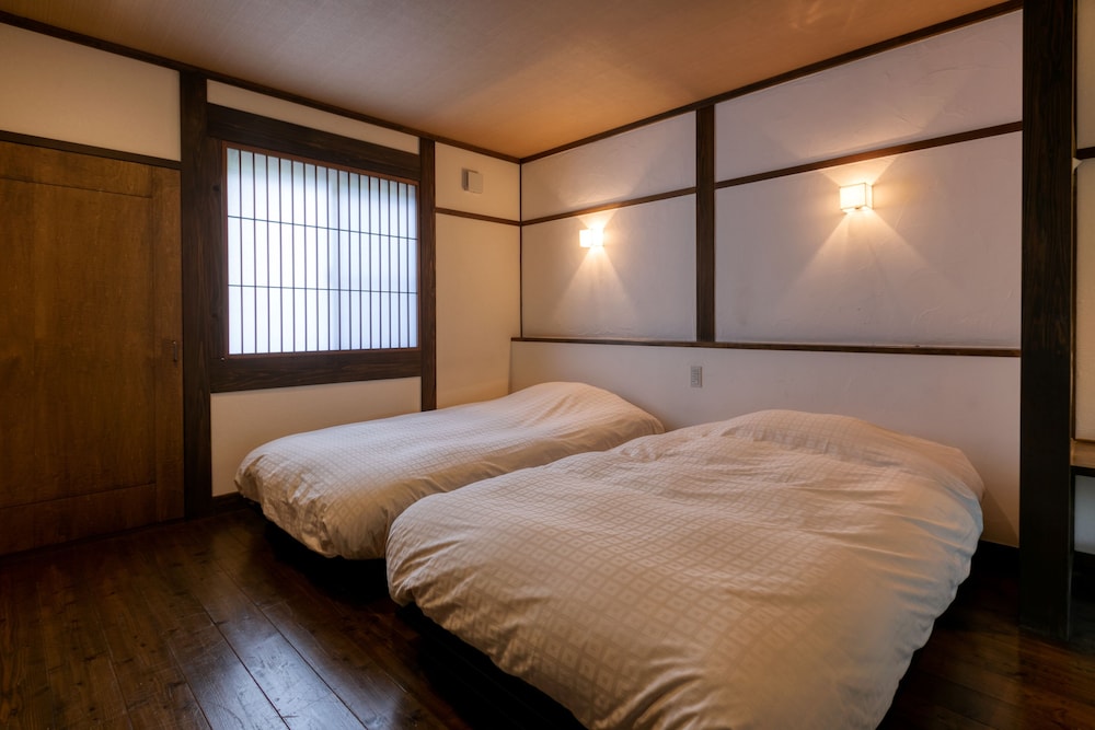 離れ和洋室:桔梗-kikyo-展望風呂付(7歳からご宿泊可能) 客室1 | 由布院温泉 東匠庵