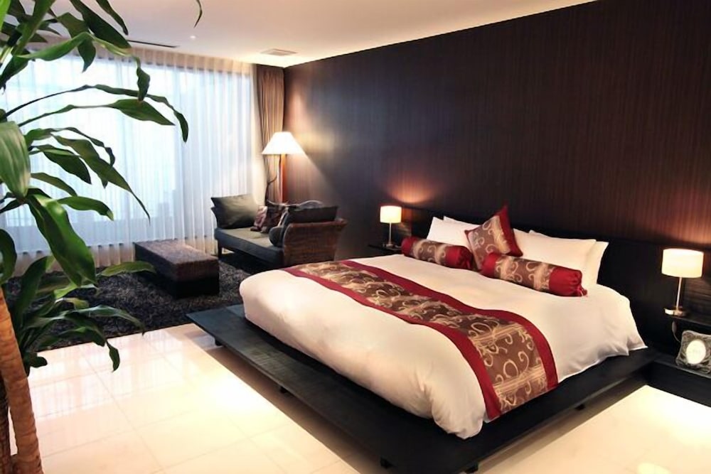 ジュニアスイートルーム（洋室） | KIZASHI THE SUITE 京都祇園