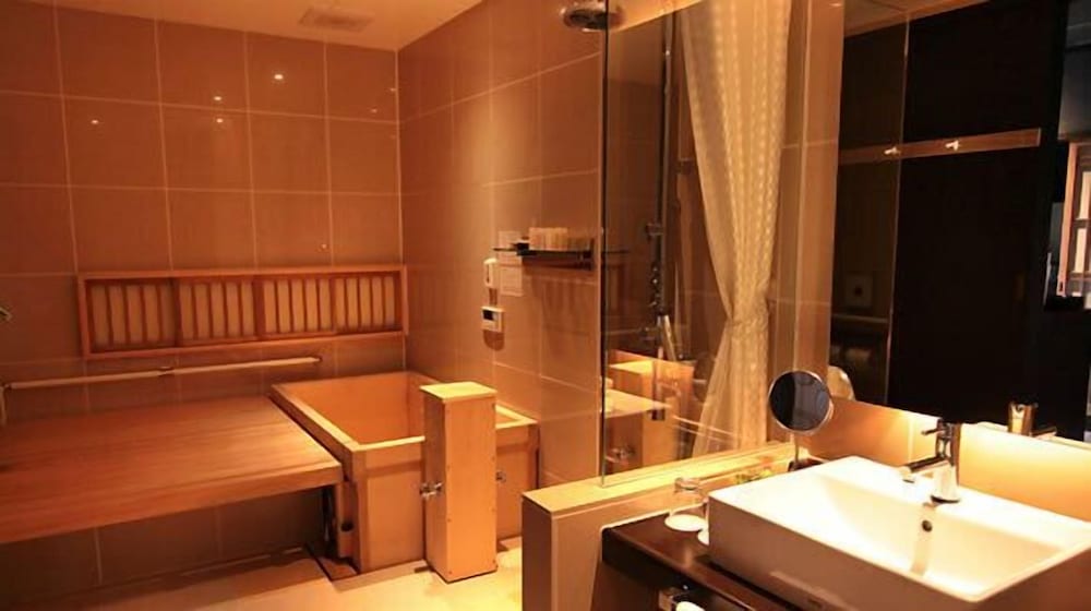 スイートルーム バスルーム0 | KIZASHI THE SUITE 京都祇園