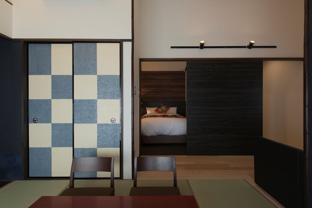 七軒 客室1 | 上七軒　億