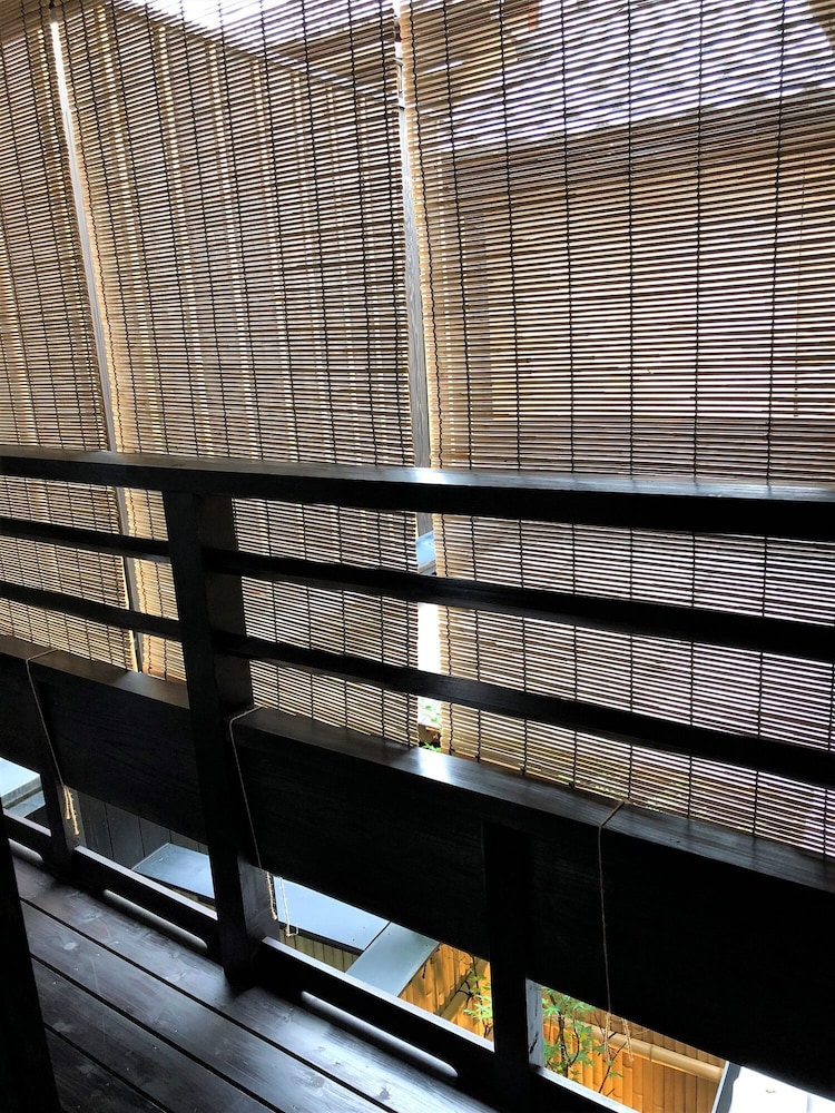 舞 客室1 | 上七軒　億