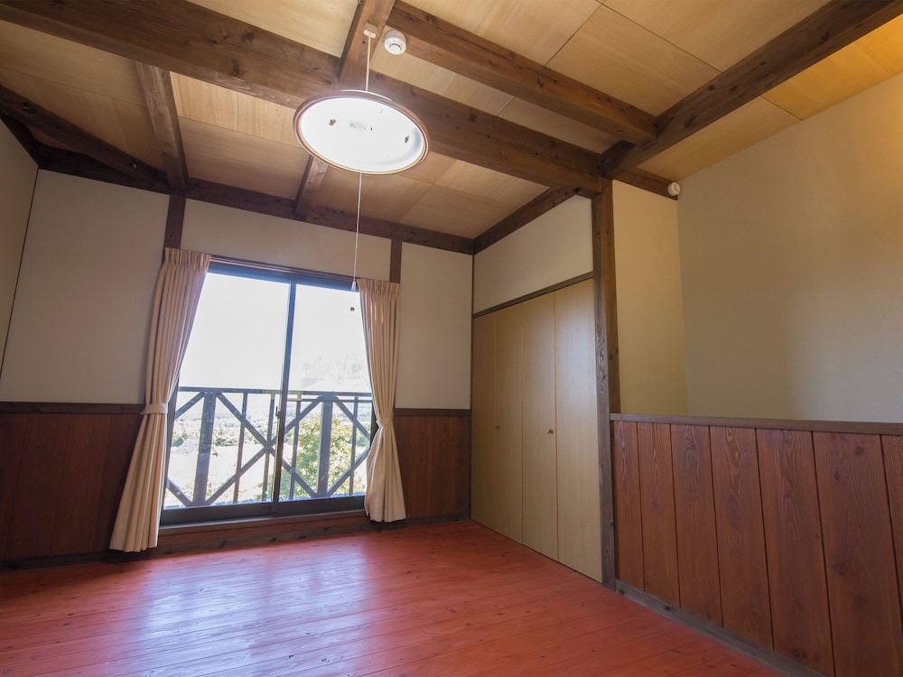 ２階建てロフト付き貸別荘：最大5名まで禁煙 客室3 | 湯布院塚原高原　絶景の宿　恵里菜 KUMAGAI BOKUJO