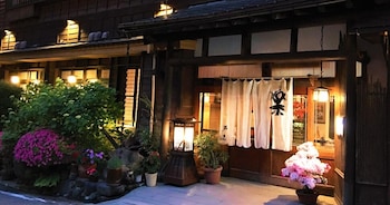 いろりの宿　芦名