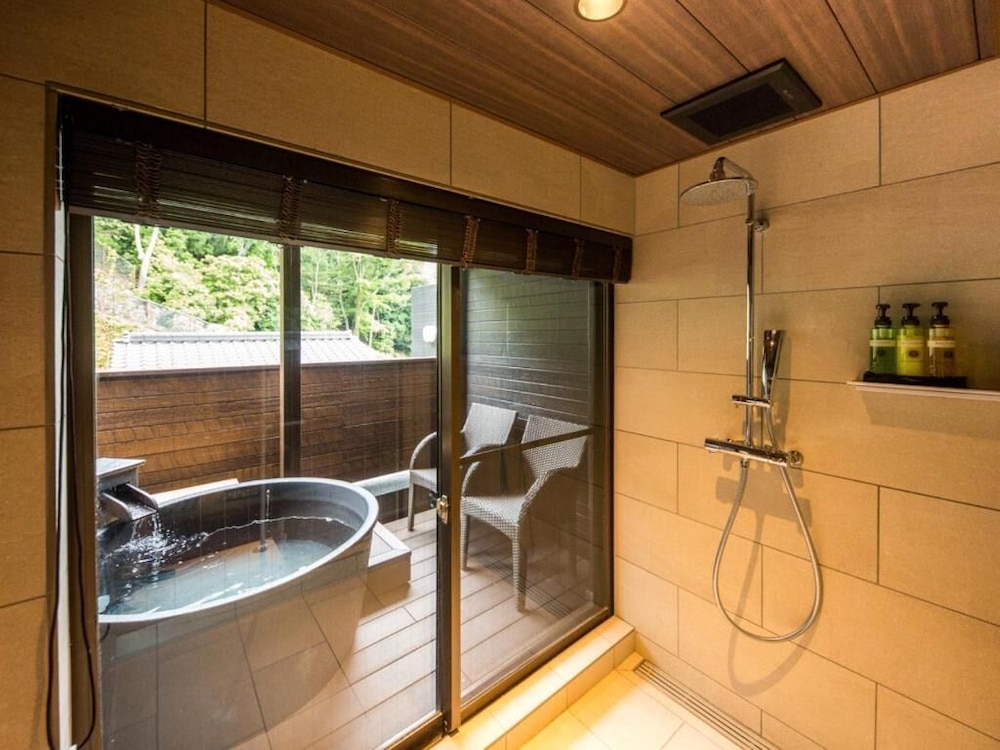 オーシャンスイート [海側＆専用テラス露天風呂付] ＜70㎡＞ 喫煙 バスルーム0 | リブマックスリゾート安芸宮島