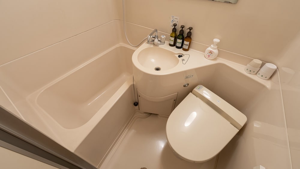 和室10帖 バスルーム0 | 小京都の湯 みくまホテル