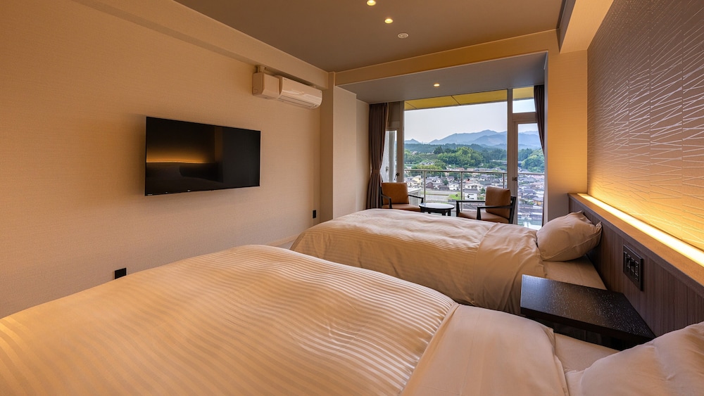 ツインルーム (DX) | 小京都の湯 みくまホテル