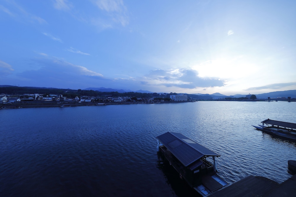 ツインルーム (Special Room) 部屋からの景観0 | 小京都の湯 みくまホテル