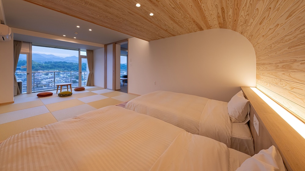 ツインルーム (Special Room) | 小京都の湯 みくまホテル