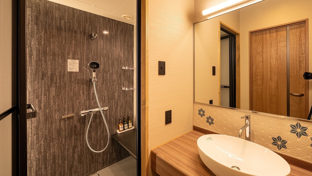 ツインルーム (DX) バスルーム0 | 小京都の湯 みくまホテル