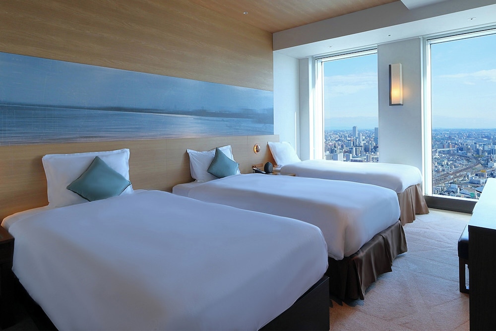 (最上階 36階) スカイツイン トリプル キャナルサイド 禁煙 | 名古屋プリンスホテル スカイタワー