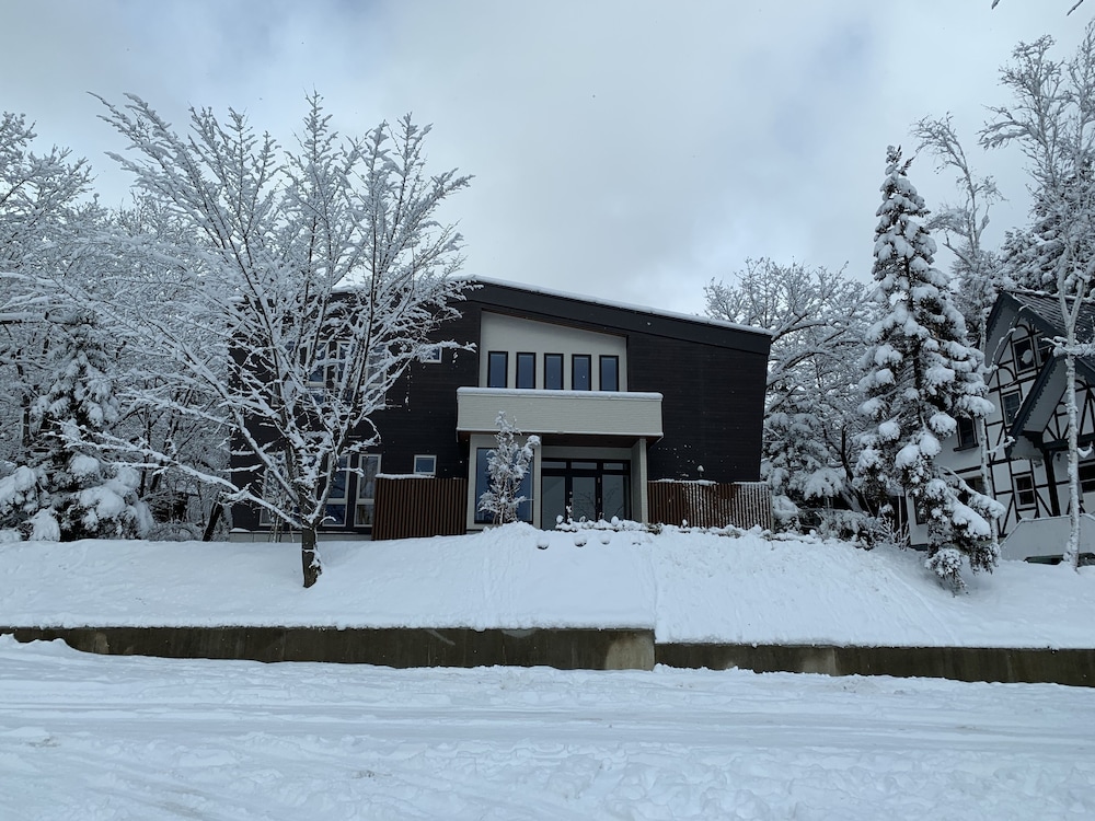 アパートメント 2 ベッドルーム 客室1 | 和田野フォレストホテル