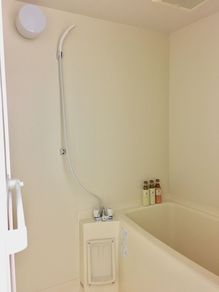 トリプルルーム マウンテンビュー スロープサイド バスルーム0 | 和田野フォレストホテル