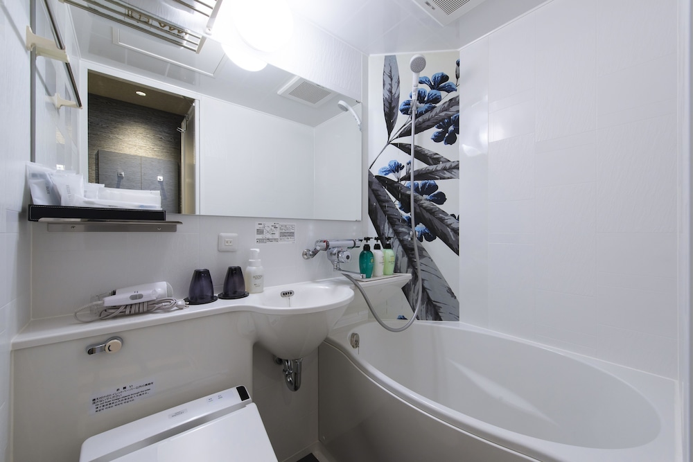 スーペリア シングルルーム 禁煙 バスルーム0 | ホテル 庵 築地