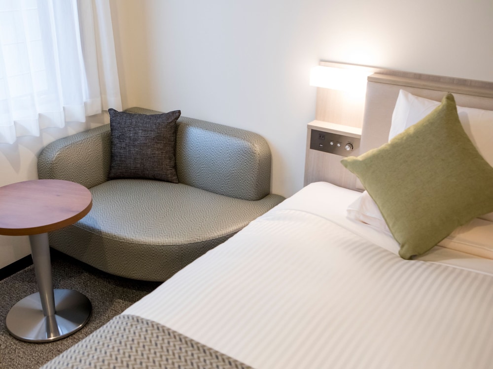 禁煙 スタンダードツイン 客室の設備とサービス0 | ホテルマイステイズ御堂筋本町