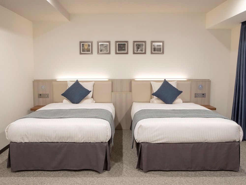 禁煙 デラックスフォース 客室1 | ホテルマイステイズ御堂筋本町