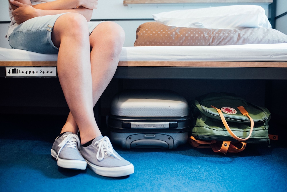 客室1 | WeBase 博多 ホステル