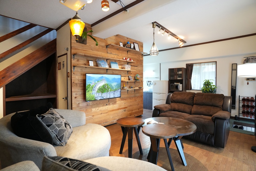 内装1 | CINEMA RESORTS 3